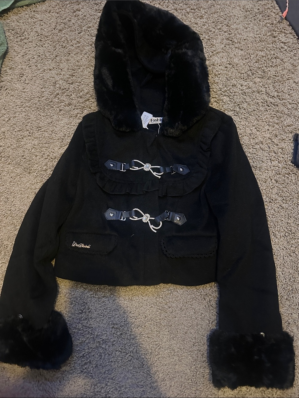 j fashion fur trim black jacket